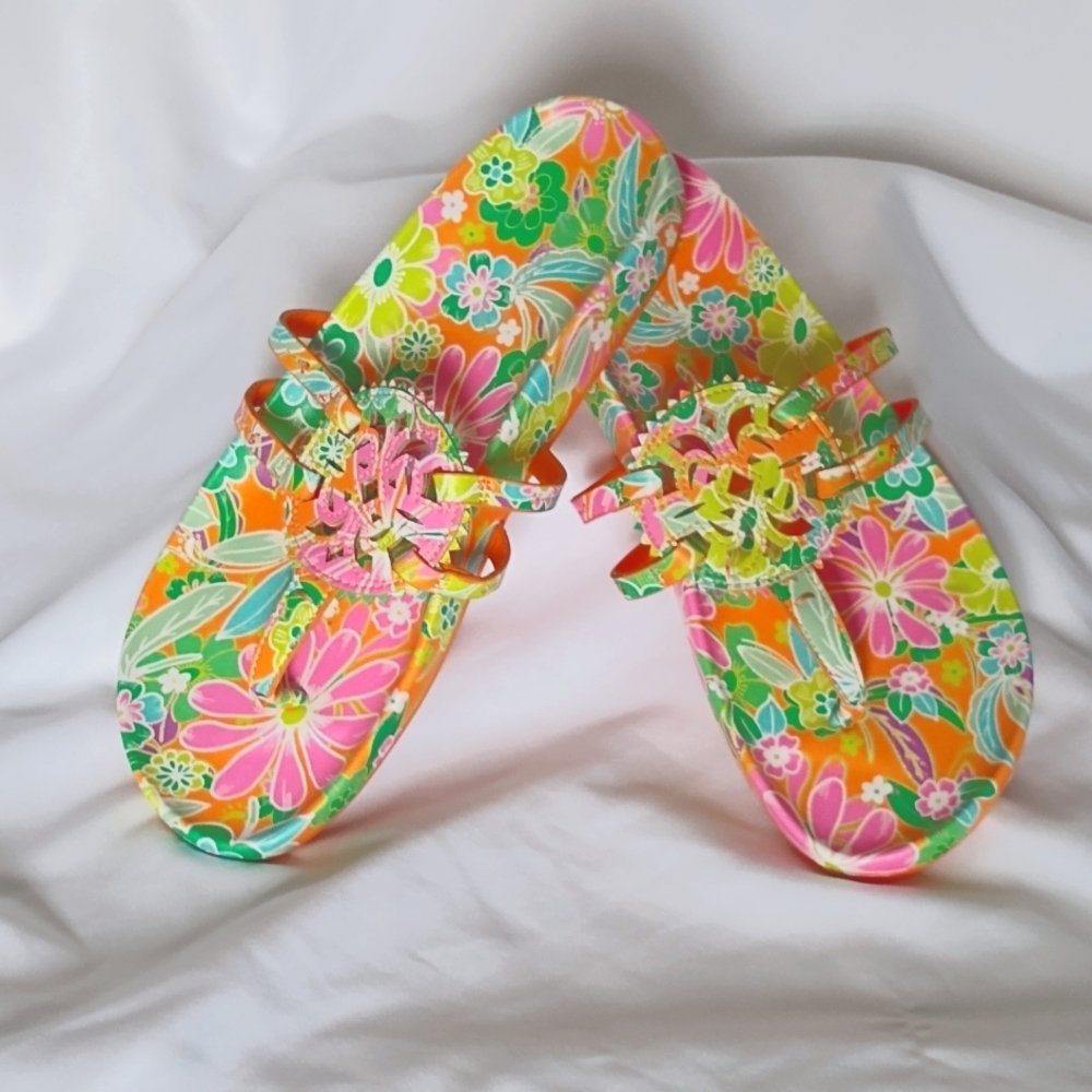 Circus by Sam Edelman Pink and Orange Sandals Vibrant Slip-On Style